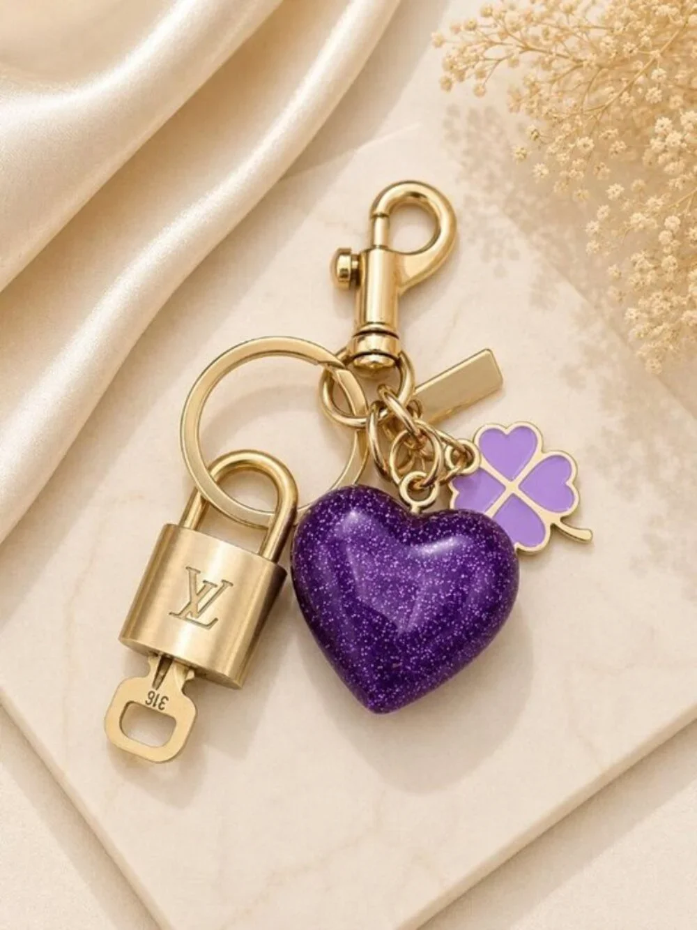Authentic Louis Vuitton Gold Padlock 🔒Shiny LV Key + Unbranded Heart Bag Charm